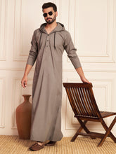 Men's Grey Thobe with Stylish Contrast Hood